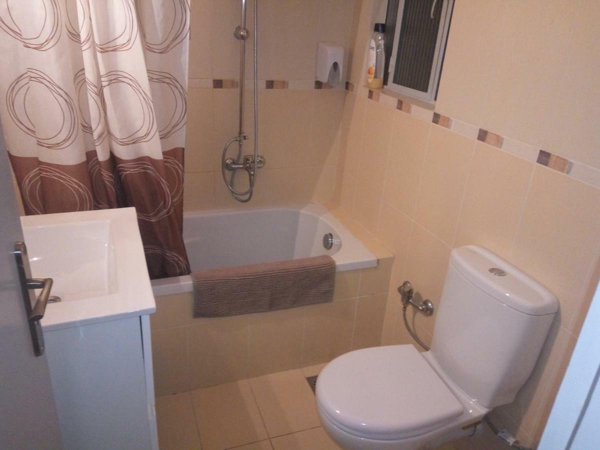 Apartment In The Center Of 아테네 외부 사진